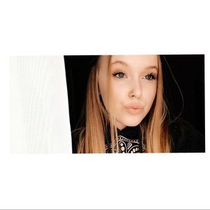 Meet your Posher, Jasmine